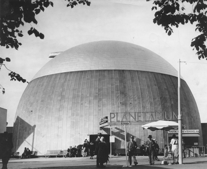 Planetariet på Stockholmsutställningen 1930.
