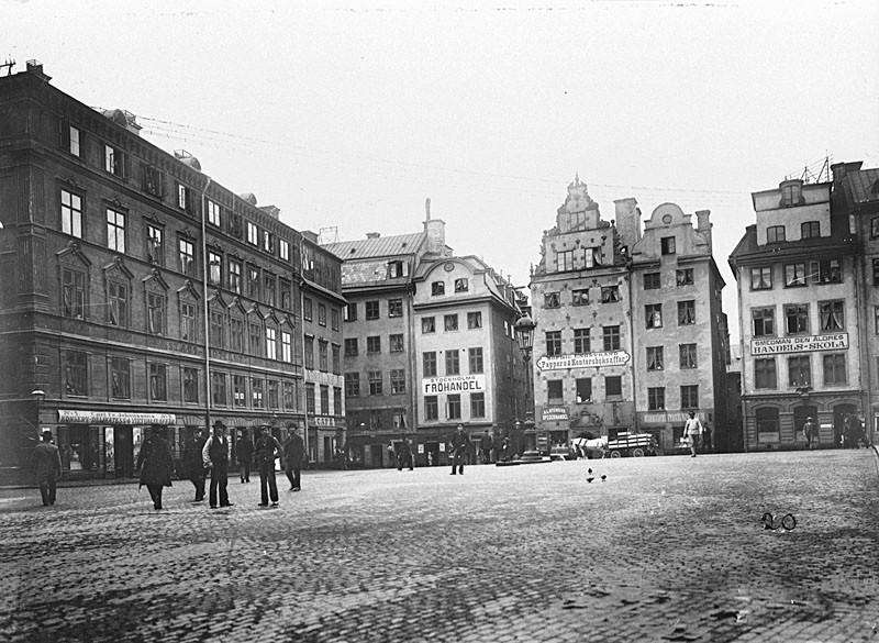 Stortorget sett mot sydväst. Till vänster kv. Ceres, year1896-fotograf-unknown-stadsmuseet-ssmfa050643