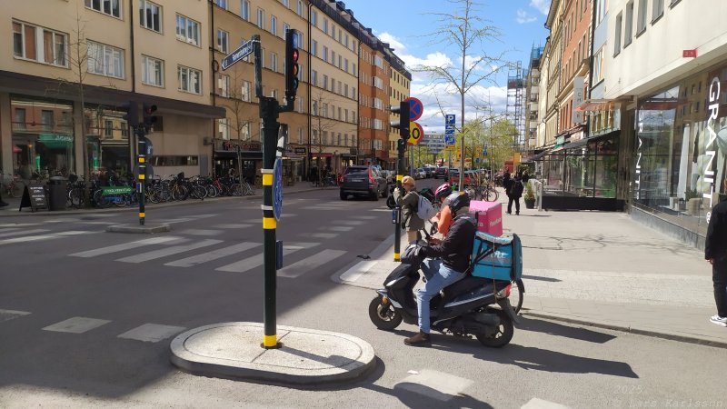 En promenad från Liljeholmen, Hornstull och vidare till Skinnarviksparken, Stockholm 2025