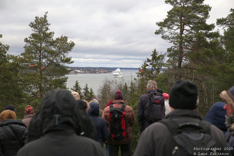 Guldbron anländer till Stockholm och nya Slussen mars 2020