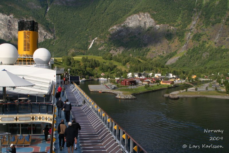 Cruise on fjords of Norway, Sognefjorden, Aurlandsfjorden, Flåm