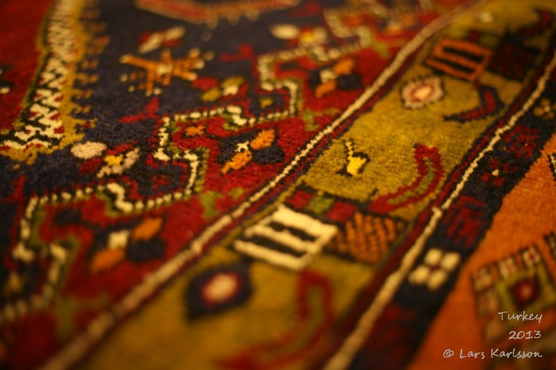 Ortahisar (Urgup) Silk and carpets manufacturing