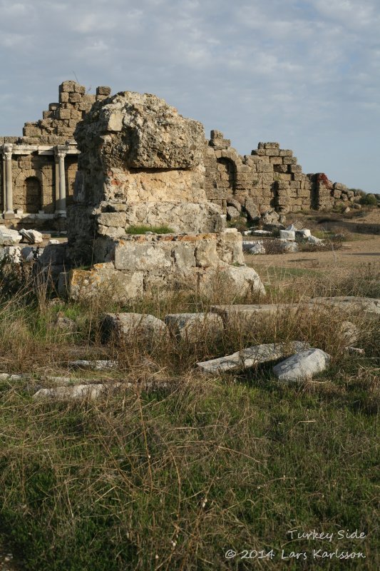 One week in Turkey, Back to Side ruins