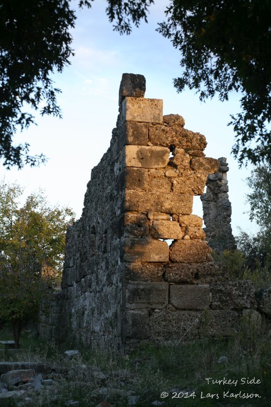 One week in Turkey, Back to Side ruins