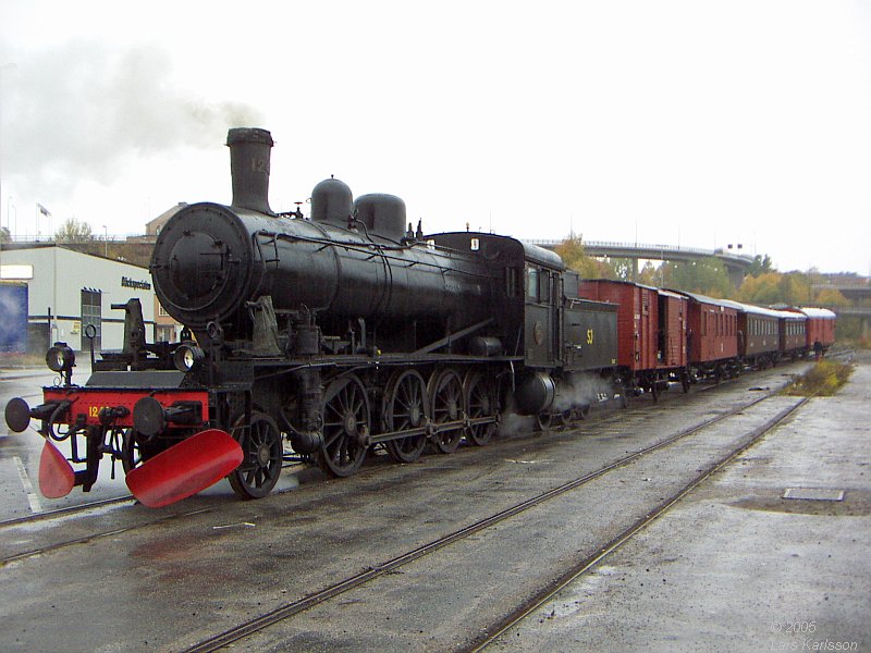 From Stockholm to Katrineholm by a steam train, 2005