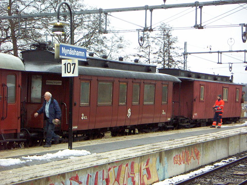 From Stockholm City to Nynäshamn by steam train, Sweden 2005