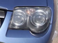 Chrysler Crossfire: Head lights