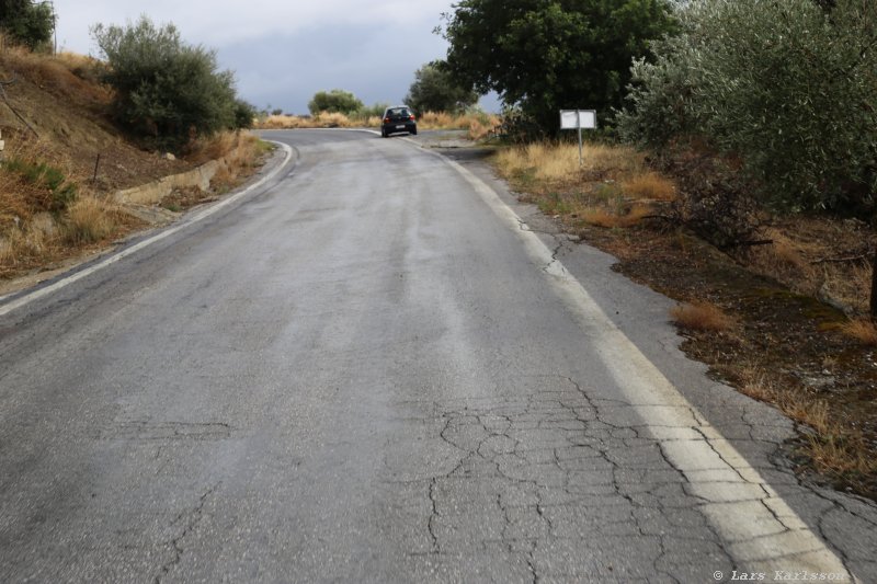 The road from Agio Deka to the Skinaka observatory, Crete