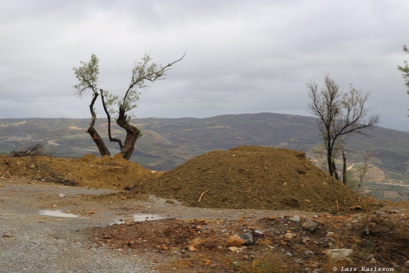 The road from Agio Deka to the Skinaka observatory, Crete