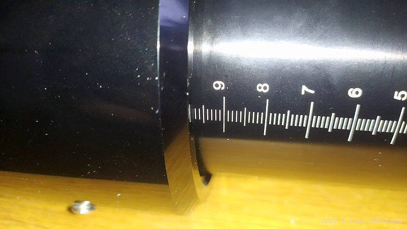 Focuser: New design with two push pull screws