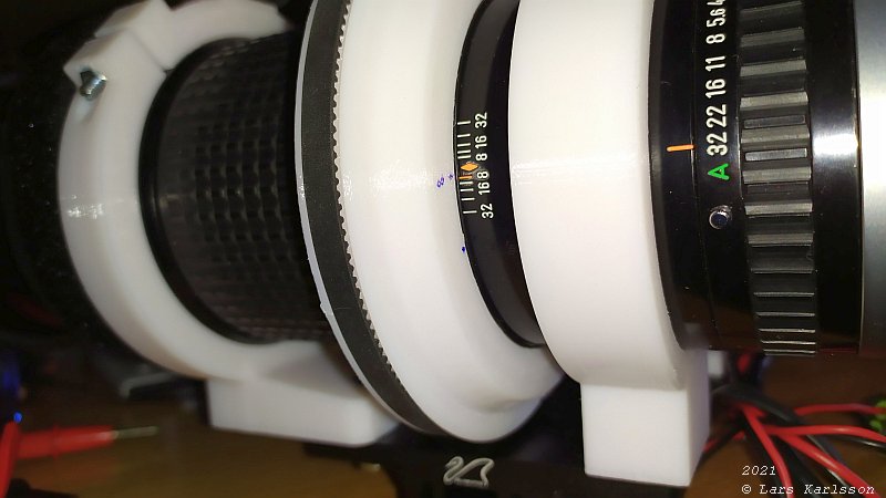 Pentax 645 300 mm ED f/4 lens for astrophoto