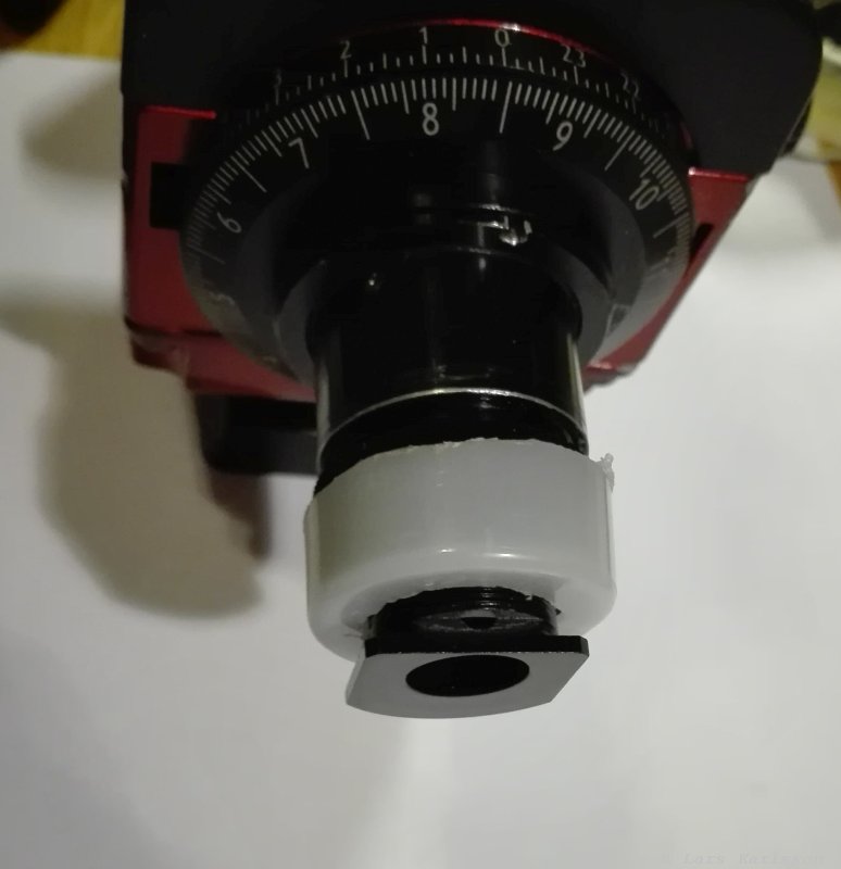 Polar telescope finder adapter