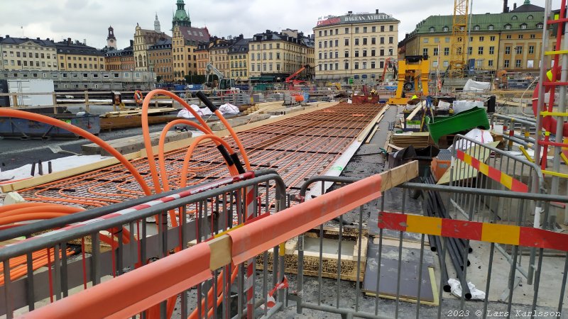 Stockholm Nya Slussen, nya Södermalmstorg underifrån, september 2023