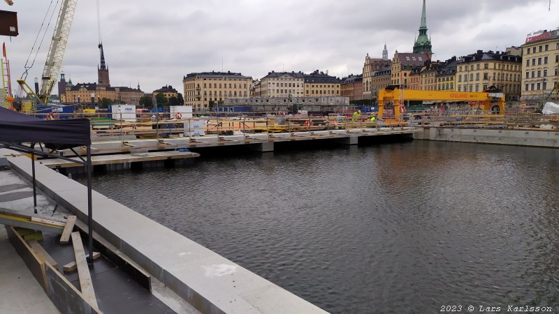 Stockholm Nya Slussen, nya Södermalmstorg underifrån, september 2023