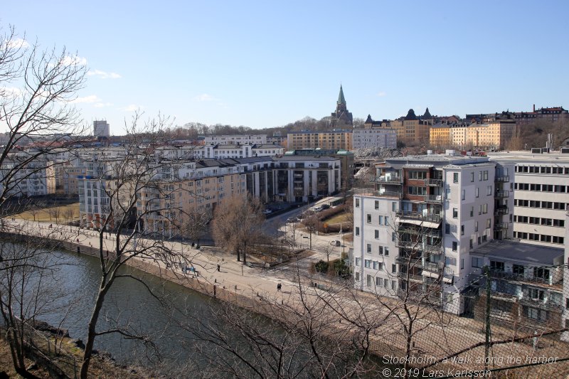 Walks along Stockholm City's harbors: Hammarby Sjöstad's and Soutern Stockholm city's harbors, 2019