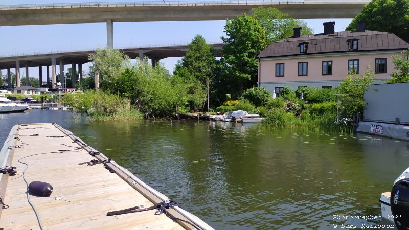 Walks along Stockholm City's harbors: Southern Hammarby lake, 2021