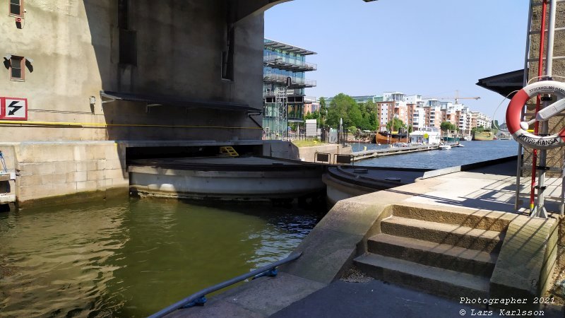 Walks along Stockholm City's harbors: Southern Hammarby lake, 2021