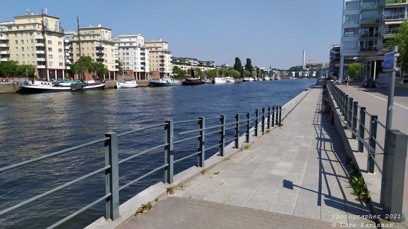 Walks along Stockholm City's harbors: Southern Hammarby lake, 2021