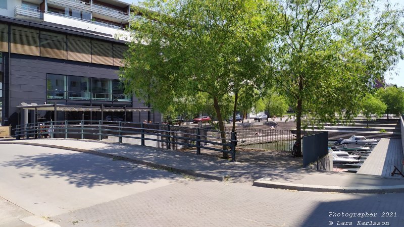 Walks along Stockholm City's harbors: Southern Hammarby lake, 2021