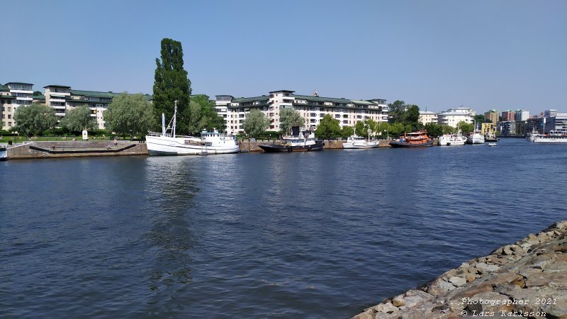 Walks along Stockholm City's harbors: Southern Hammarby lake, 2021