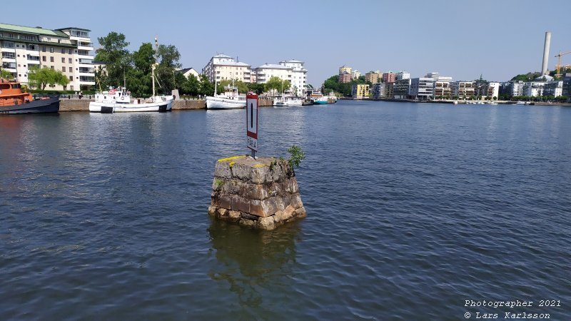 Walks along Stockholm City's harbors: Southern Hammarby lake, 2021