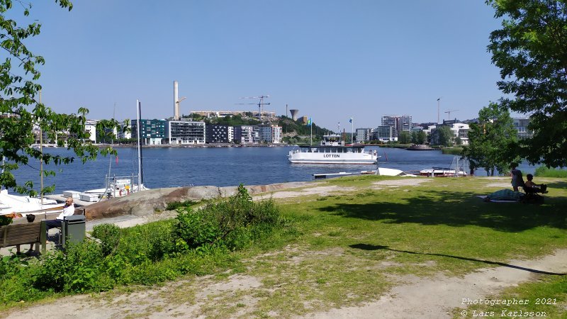 Walks along Stockholm City's harbors: Southern Hammarby lake, 2021