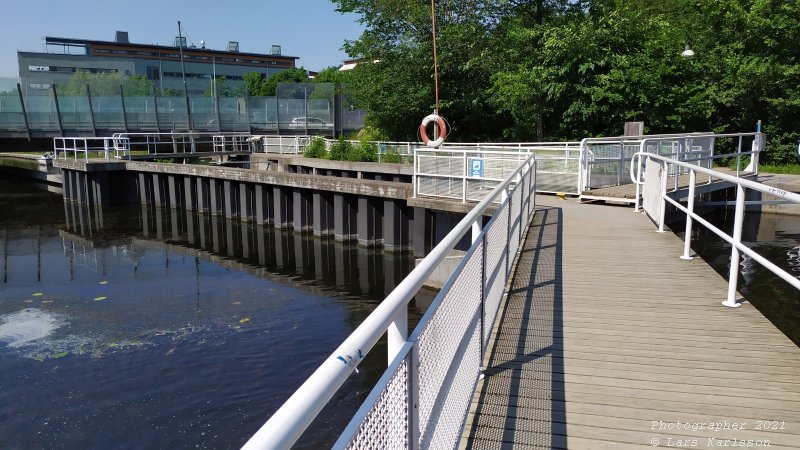 Walks along Stockholm City's harbors: Southern Hammarby lake, 2021