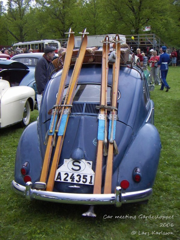 Volkswagen ready for skiing, early 1950s