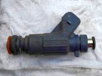 Chrysler Crossfire, Fuel injectors