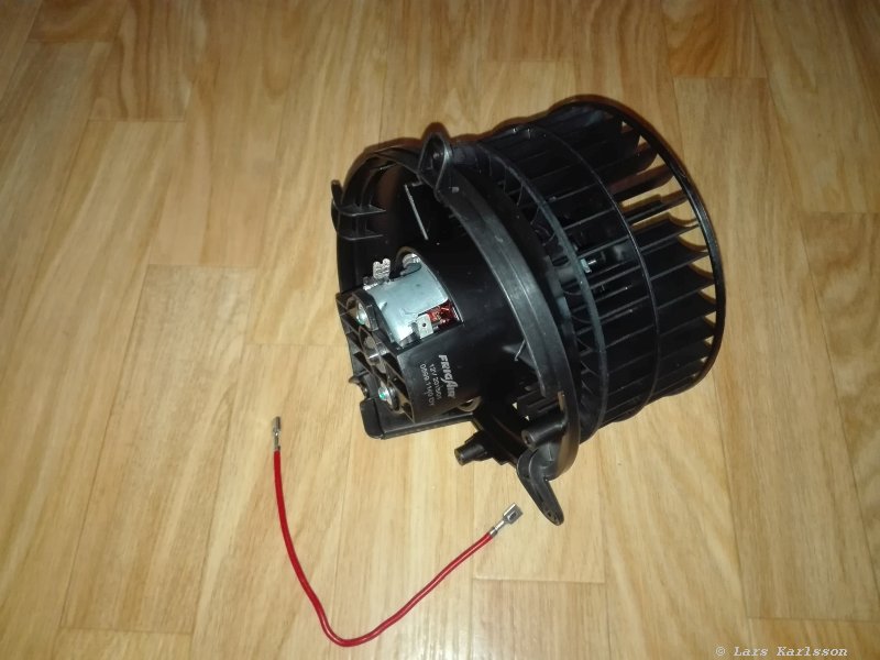 Chrysler Crossfire heater blower fan replacement