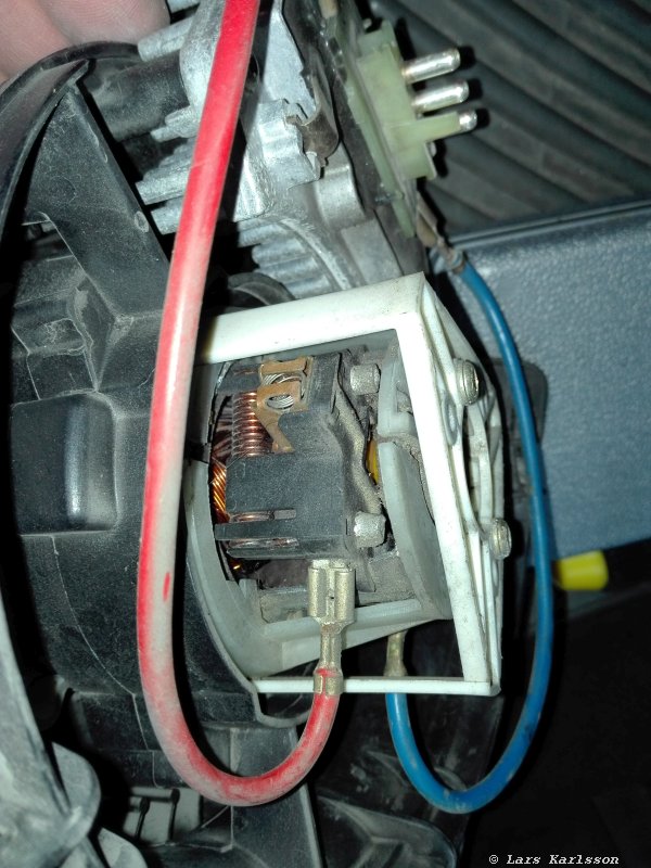 Chrysler Crossfire blower fan replacement