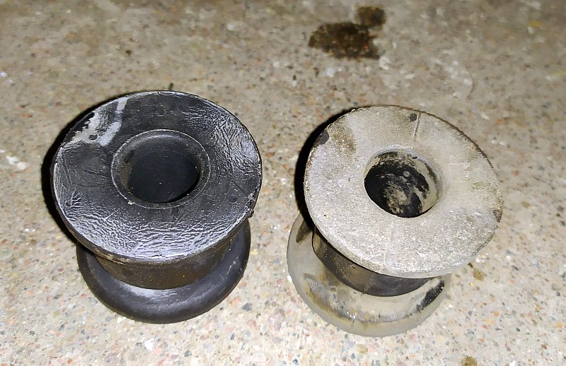 Chrysler Crossfire: Sway bar rubber bushings