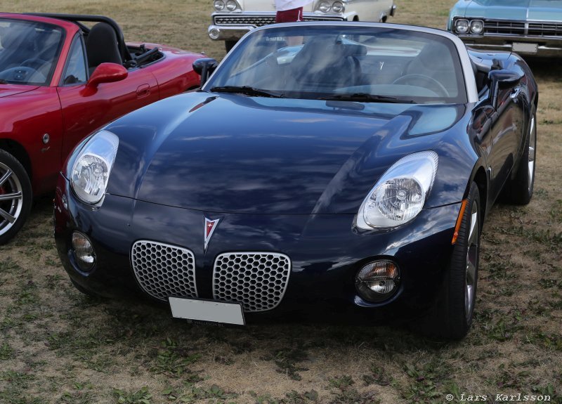 Car meeting at Nifsta Gård July 2018