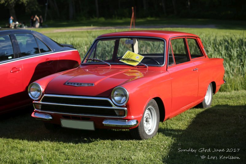 Ford Cortina